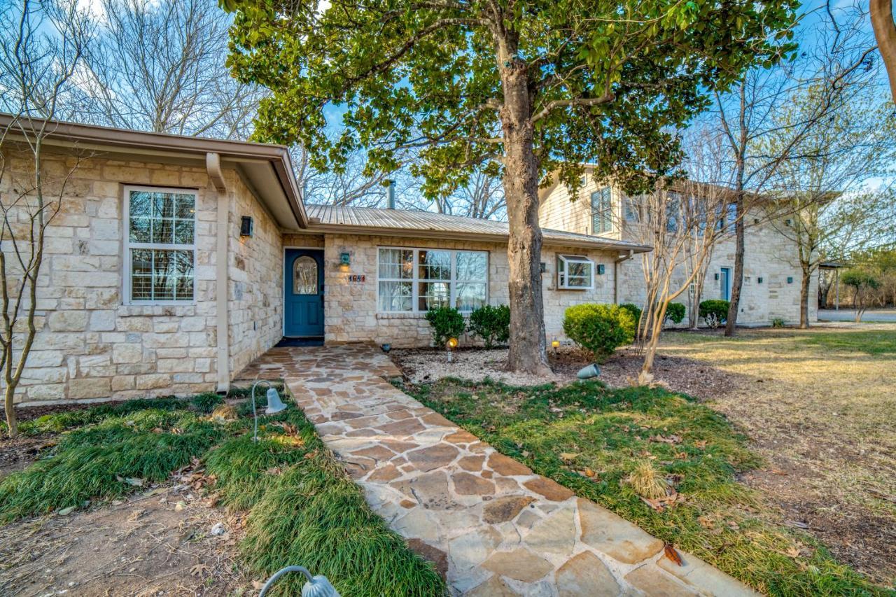 5 Bdrm Home On 2 Acres Mins To Wineries Private Heated Pool And Hot Tub Johnson City Exterior foto